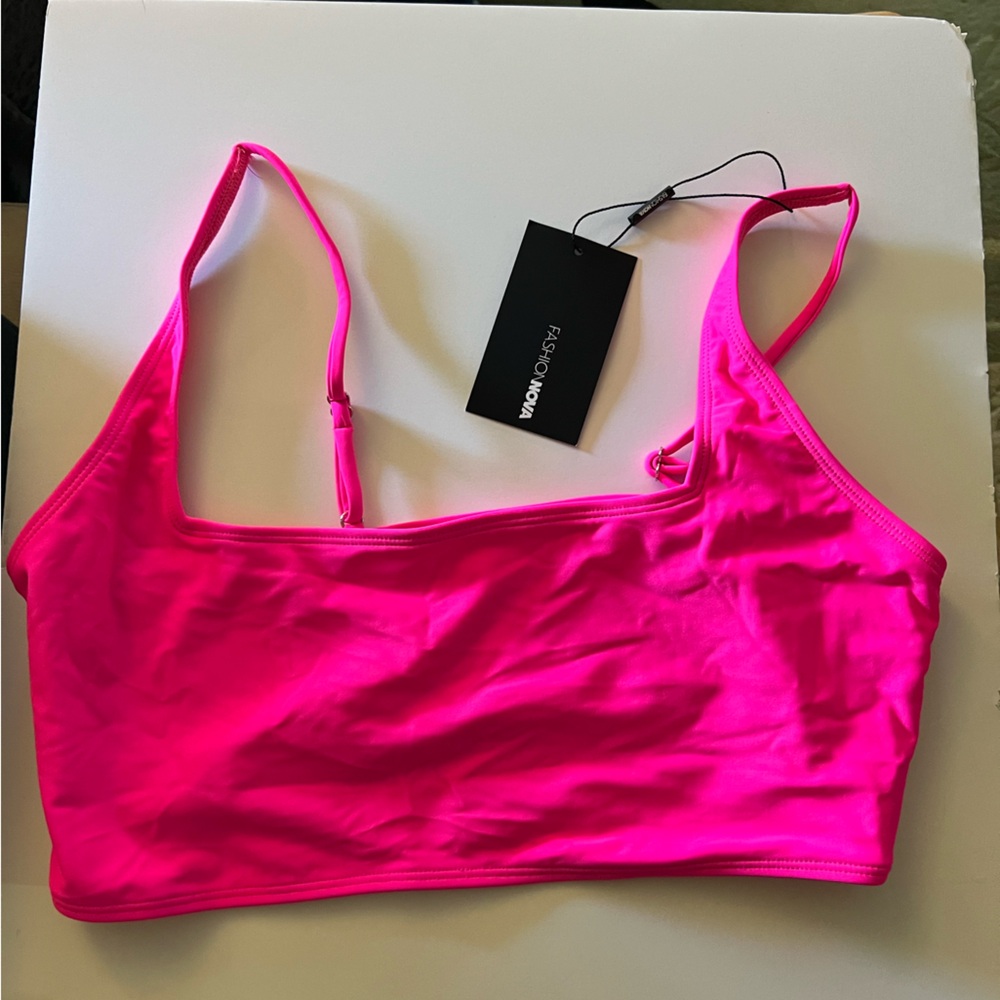 NWT Fashion Nova XL Hot Pink Bikini Top